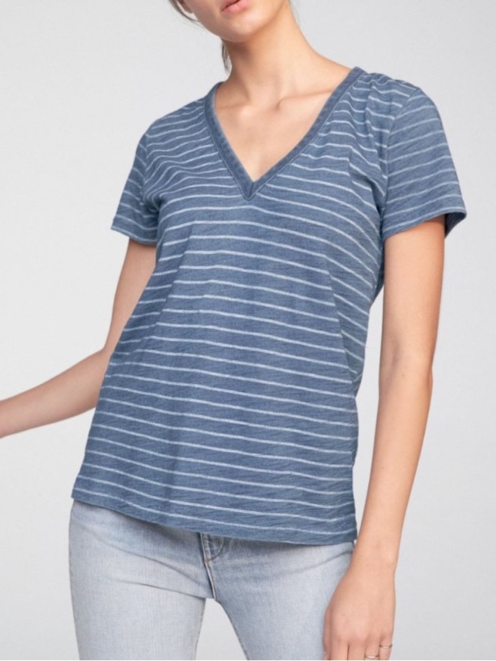 rag & bone INDIGO BLEACH SHORT SLEEVE COTTON V-NECK TEE TOP Size XS NWT